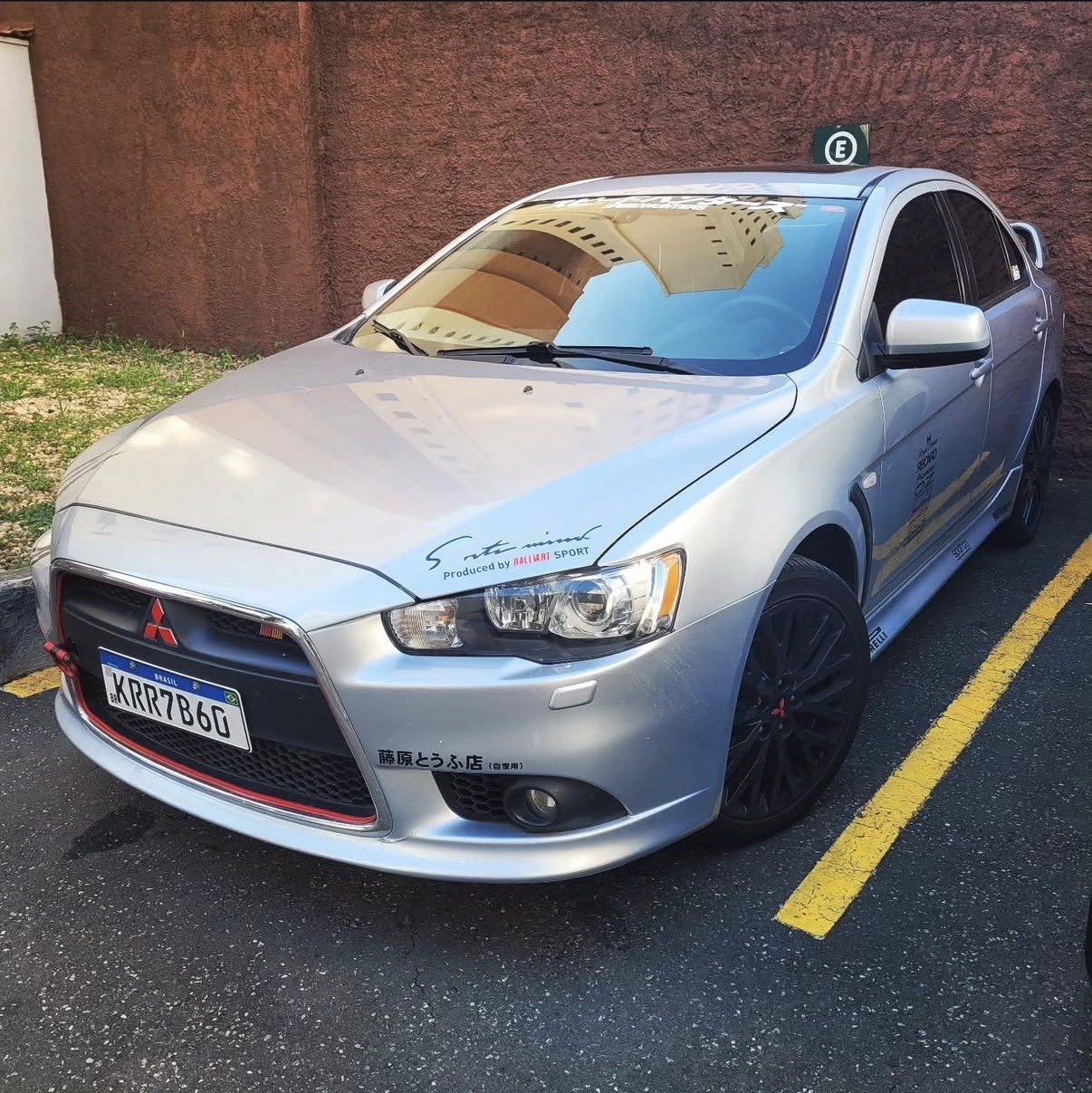 Antes — foto original do veículo